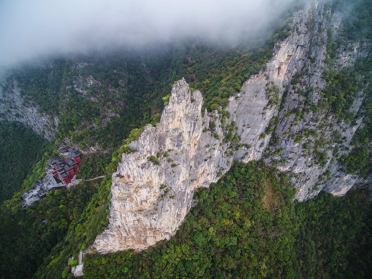 巫山最新動(dòng)態(tài)，探索與發(fā)展步伐的跨越