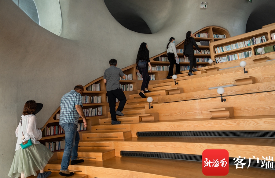 興城市圖書館最新動態(tài)報道